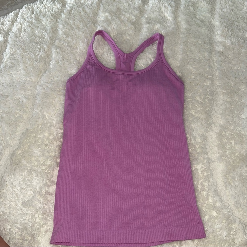 Lululemon tank